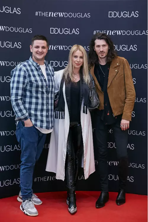 Iulian Iovanescu, Laura Lazar și Vicențiu Oktavianus