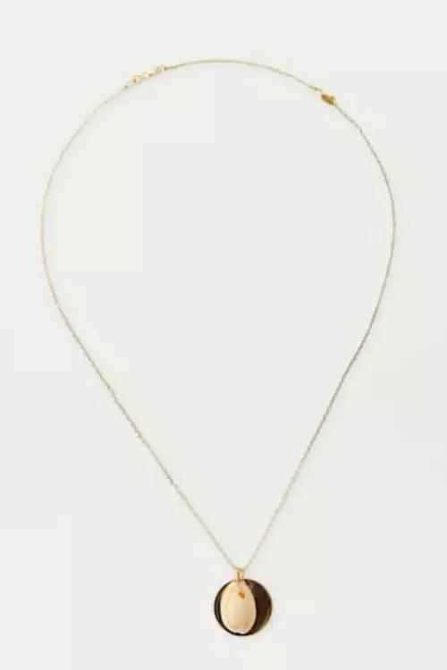 Colier cu scoică, Pull&Bear, 25,90 lei