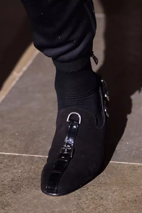 Julien Macdonald colecția primăvară-vară 2019 accesorii (12)