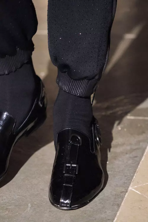 Julien Macdonald colecția primăvară-vară 2019 accesorii (14)