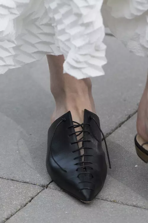 Roland Mouret colecția primăvară-vară 2019 accesorii (12)