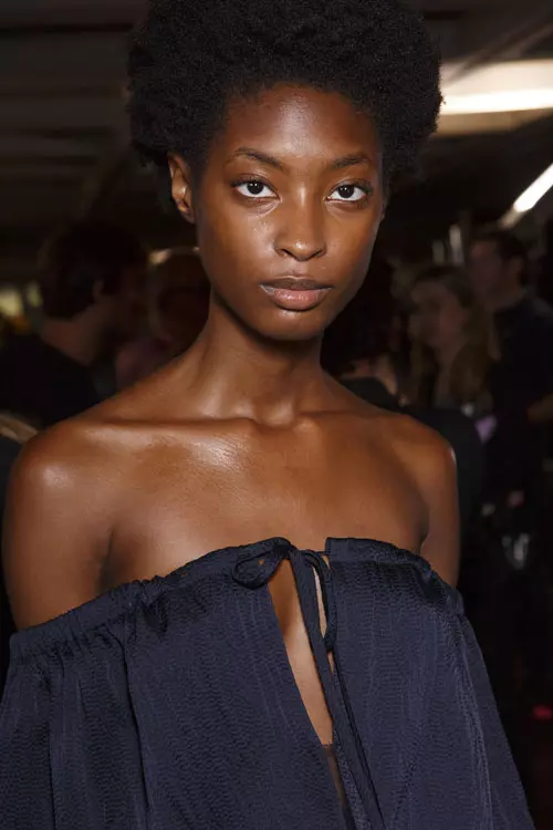 Roland Mouret colecția primăvară-vară 2019 backstage (6)
