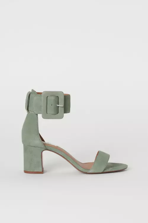 Sandale de piele întoarsă, H&M, 229,90 lei