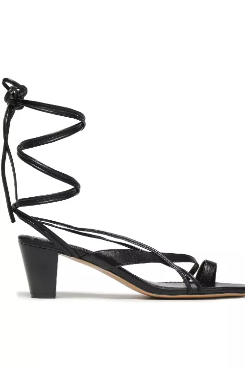6. Sandale din piele, Maje, 147 euro, www.outnet.com