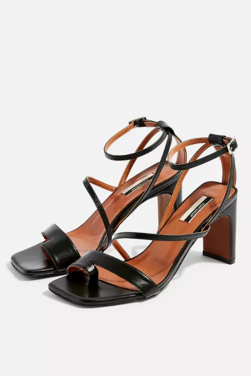8. Sandale din piele ecologică, Topshop, 299 lei