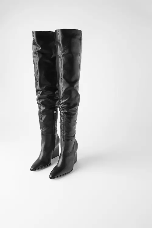 Cizme Zara, 599,90 lei