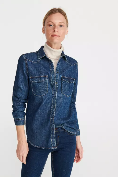 10. Cămașă din denim, Reserved, 99,99 lei
