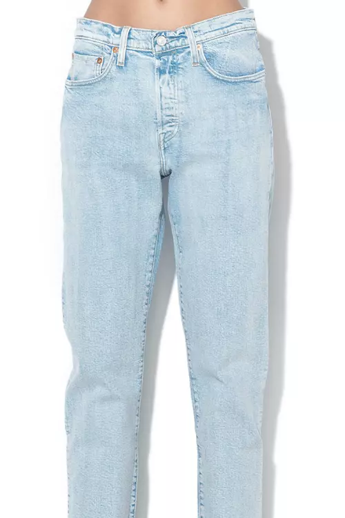 5. Blugi Levi’s 501, 269 lei, www.fashiondays.ro