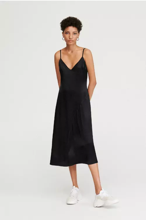 8. Rochie furou, Reserved, 169,99 lei