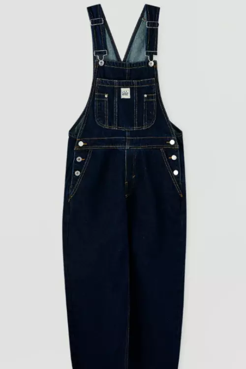 9. Salopetă din denim, Pull& Bear, 159,00 lei