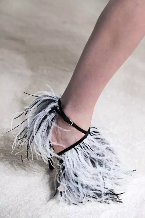 Giambattista Valli colectia toamna iarna 2019-2020 accesorii (17)