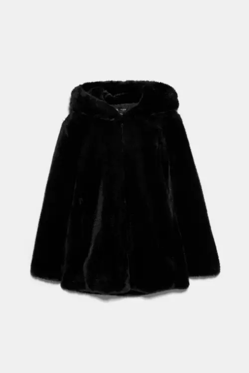 Jachetă din blană artificială, Zara, 299,90 lei