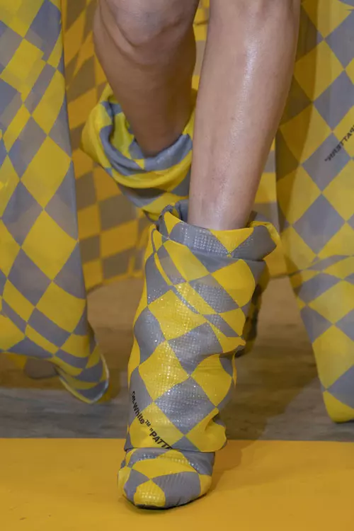 Off-White colecția toamnă-iarnă 2019-2020 accesorii (39)