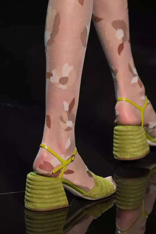 Fendi colecția primăvară-vară 2020 accesorii (39)