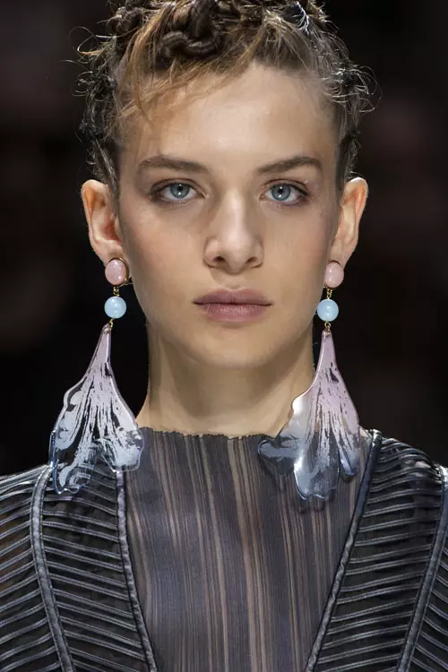 Giorgio Armani colecția primăvară-vară 2020 accesorii (3)