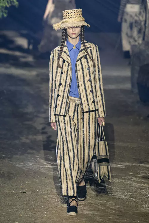 Christian Dior colecția primăvară-vară 2020 (15)