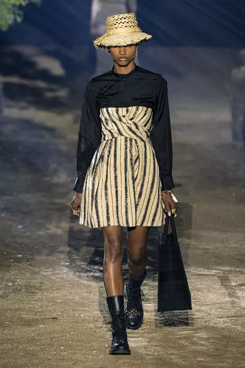 Christian Dior colecția primăvară-vară 2020 (49)