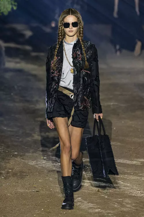 Christian Dior colecția primăvară-vară 2020 (58)