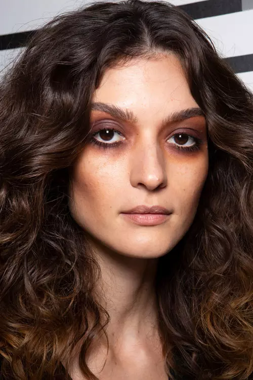 Guy Laroche colecția primăvară-vară 2020 backstage (15)