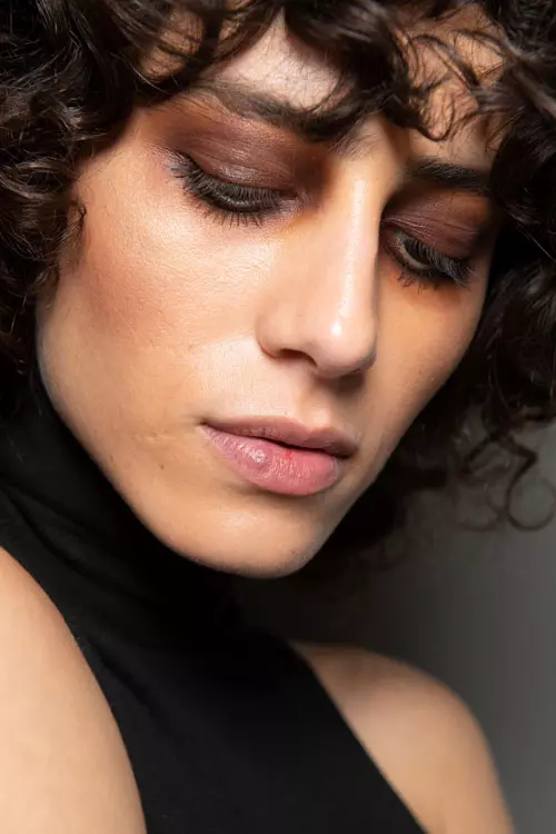 Guy Laroche colecția primăvară-vară 2020 backstage (2)