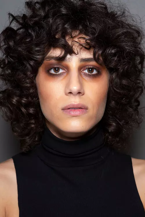 Guy Laroche colecția primăvară-vară 2020 backstage (25)