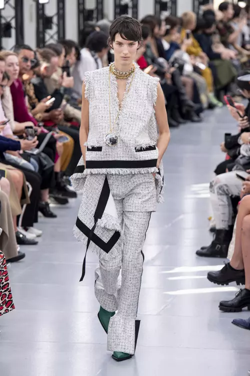 Sacai colecția primăvară-vară 2020 (16)