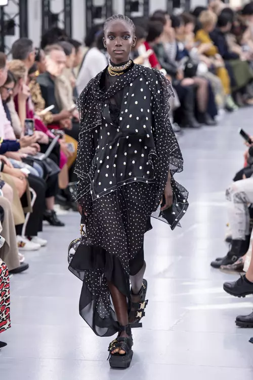 Sacai colecția primăvară-vară 2020 (35)