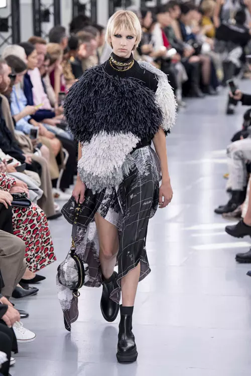 Sacai colecția primăvară-vară 2020 (37)