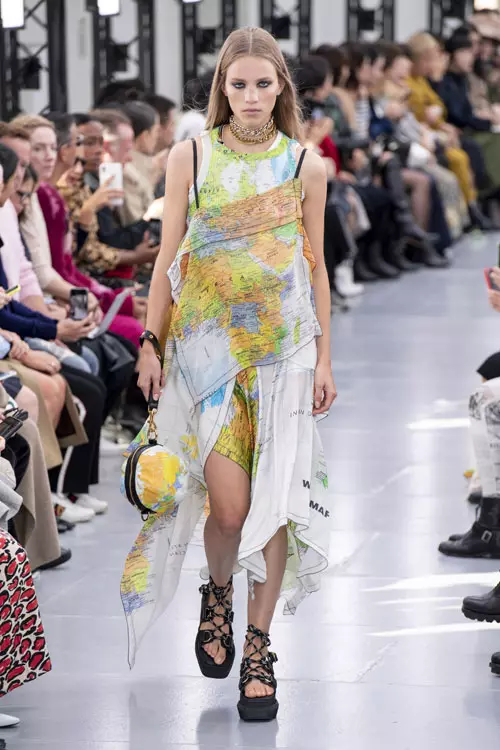 Sacai colecția primăvară-vară 2020 (4)