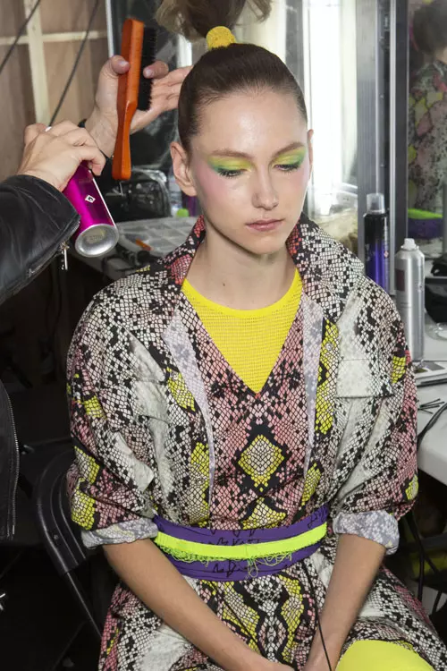 Mark Fast colecția primăvară-vară 2020 backstage (1)