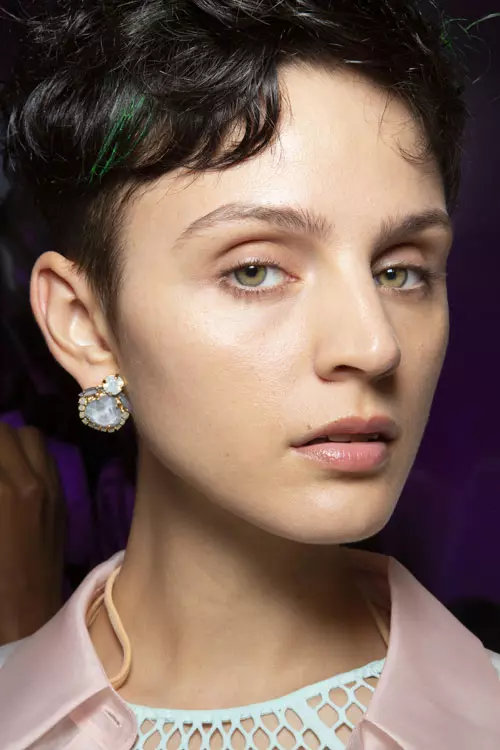 Mark Fast colecția primăvară-vară 2020 backstage (17)