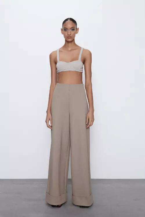Top din bumbac, Zara, 59,90 lei