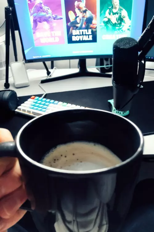 24 de ore în izolare cu... Maximilian Ioan