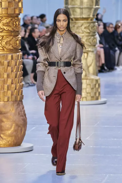 Chloé