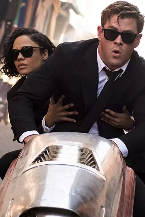Chris Hemsworth și Tessa Thompson - Men in Black_ International (2019)