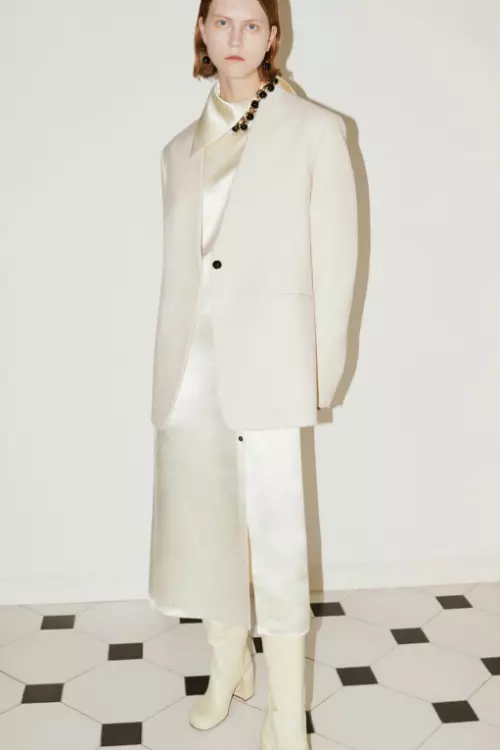 Blazerul alb - Jil Sander