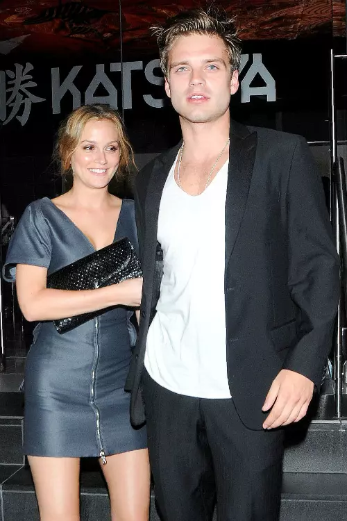Sebastian Stan și Leighton Meester
