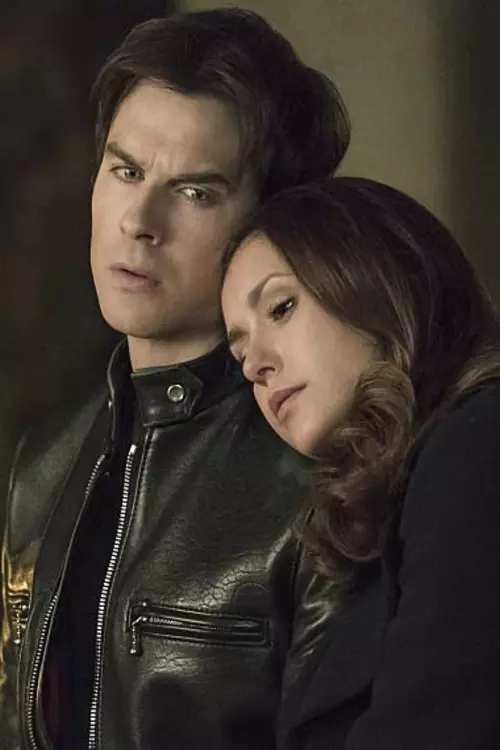 1. Elena și Damon – The Vampire Diaries