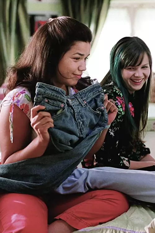 2. Sisterhood Of The Traveling Pants (2005)