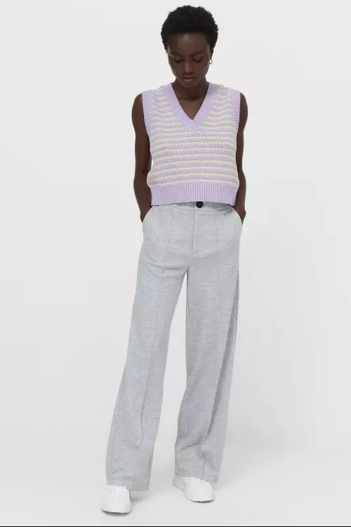 Pantaloni din amestec de poliester și viscoză, Stradivarius, 99,90 lei