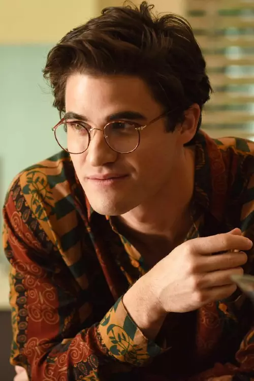 Darren Criss - Andrew Cunanan în The Assassination of Gianni Versace: American Crime Story