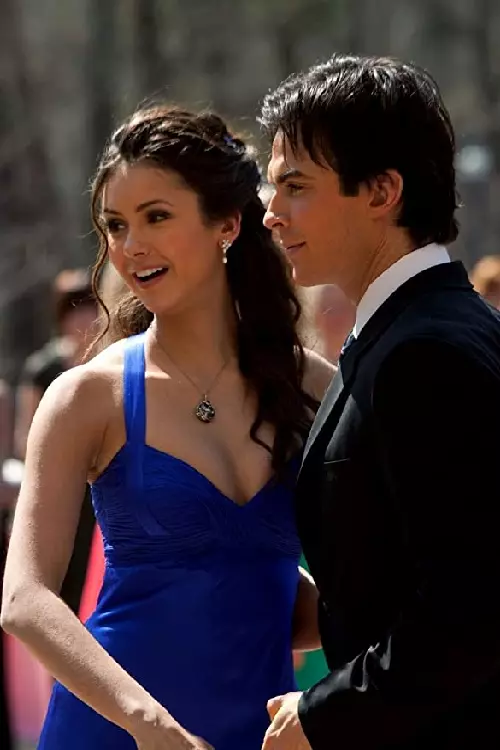 12. Nina Dobrev și Ian Somerhalder