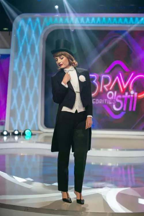 Alexandra Ungureanu (12)