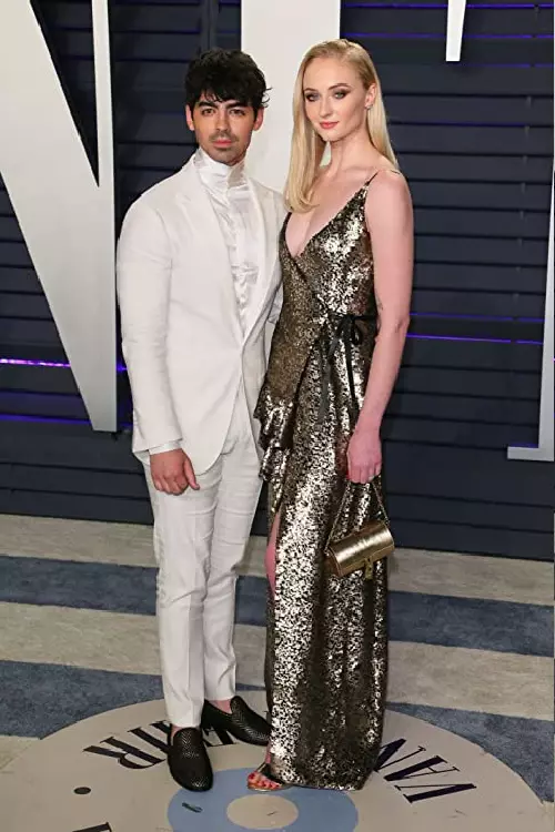 2. Joe Jonas și Sophie Turner
