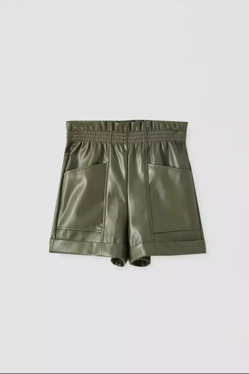 Short din imitație de piele, Pull&Bear, 49,90 lei
