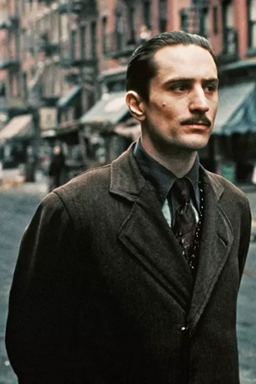 Robert De Niro în The Godfather: Part II (1974)