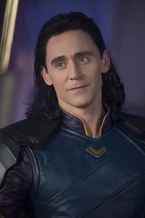8. Tom Hiddleston în Thor: Ragnarok