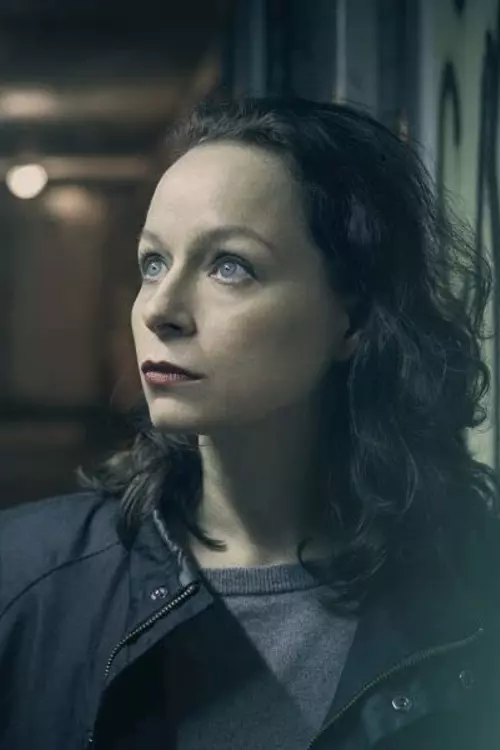 8. Samantha Morton