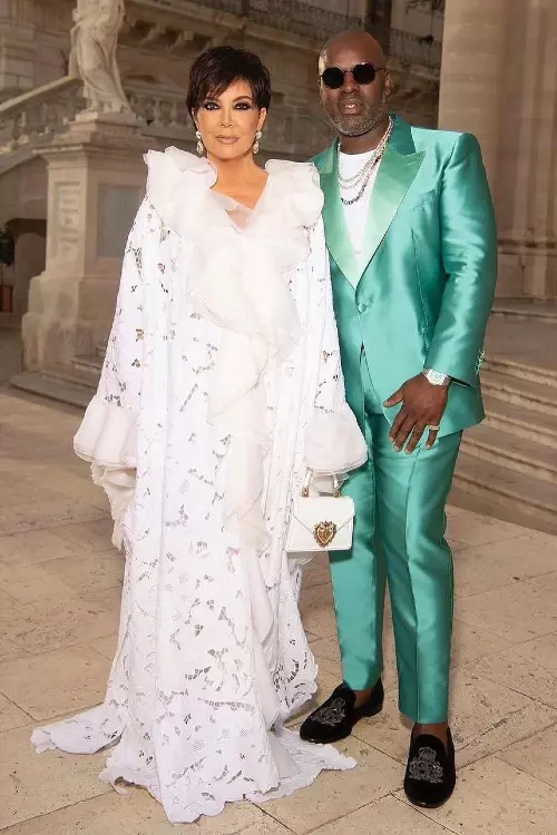 11. Kris Jenner și Corey Gamble