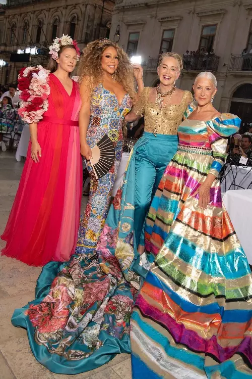 6. Drew Barrymore, Mariah Carey, Sharon Stone și Helen Mirren